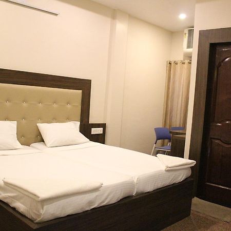 Venus Inn Bhuvanesvar Kültér fotó