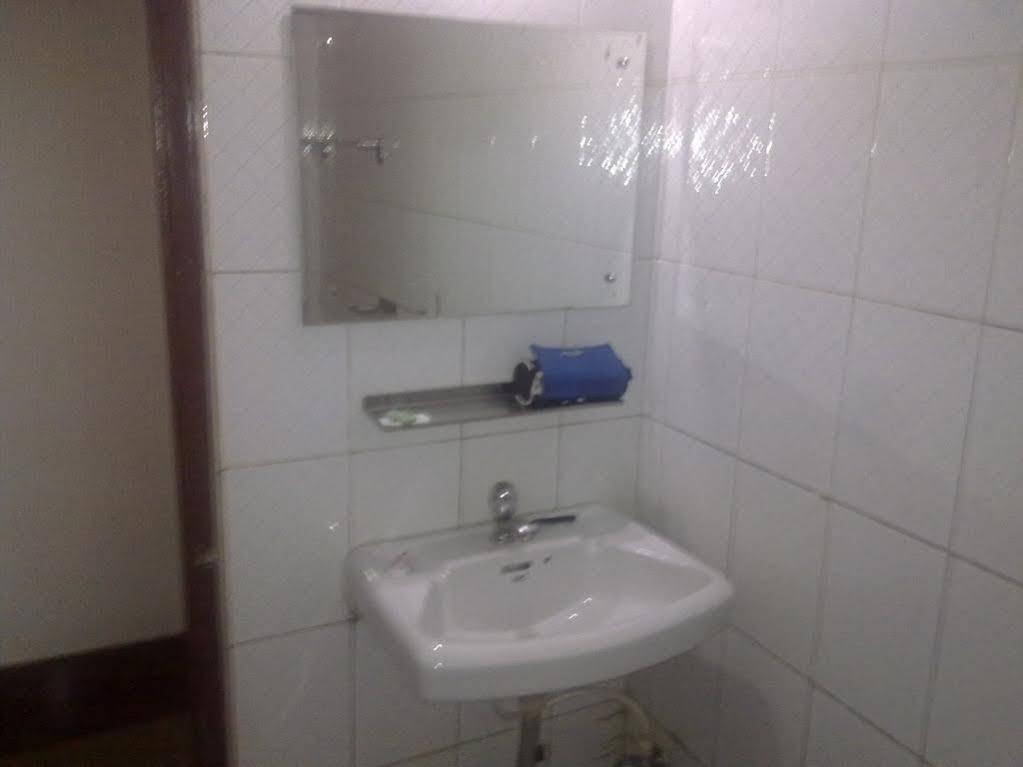 Venus Inn Bhuvanesvar Kültér fotó